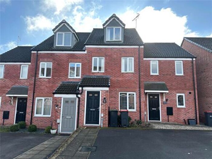 3 Bedroom Town House To Rent In Lewis Crescent, Annesley, NG15