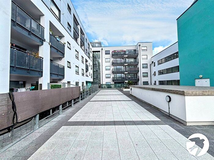 2 Bedroom Flat To Rent In Erith High Street, Erith, DA8