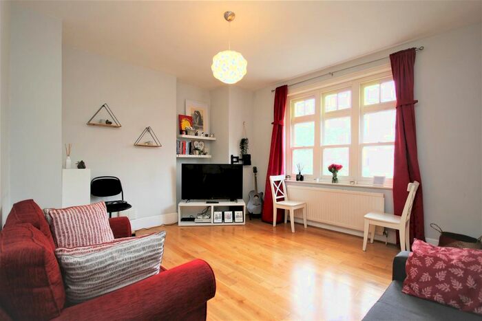 1 Bedroom Flat To Rent In Cranley Gardens, London, N10