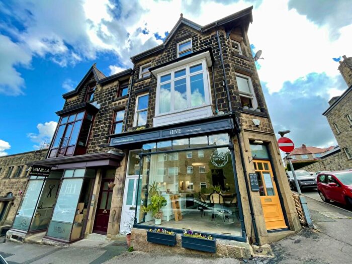 2 Bedroom Flat To Rent In Wells Road, Ilkley, West Yorkshire, LS29