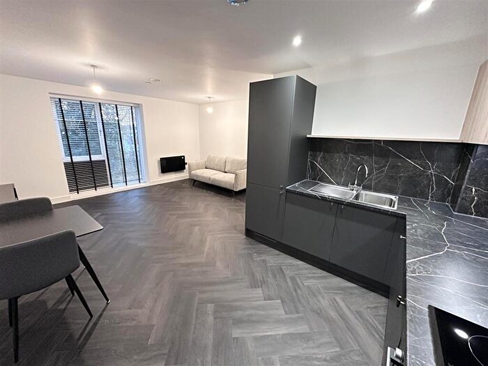 1 Bedroom Apartment To Rent In Imperial House, Princes Gate, - Homer Road, Solihull, B91