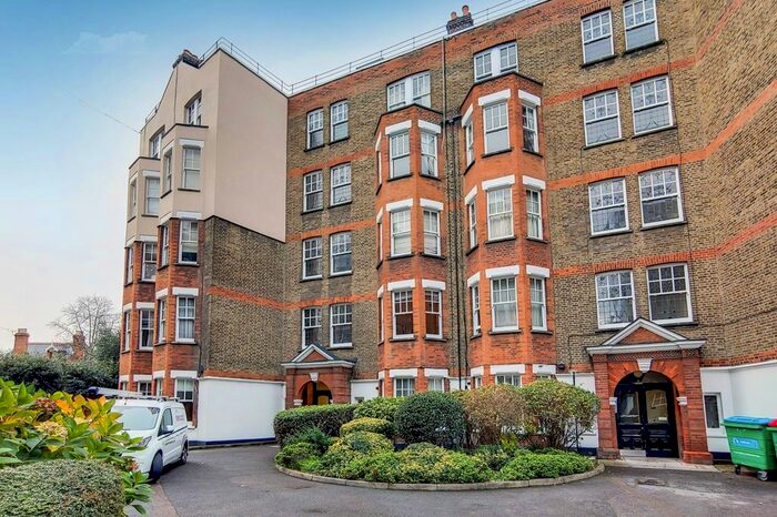 2 Bedroom Flat To Rent In Sutton Lane North, London, W4