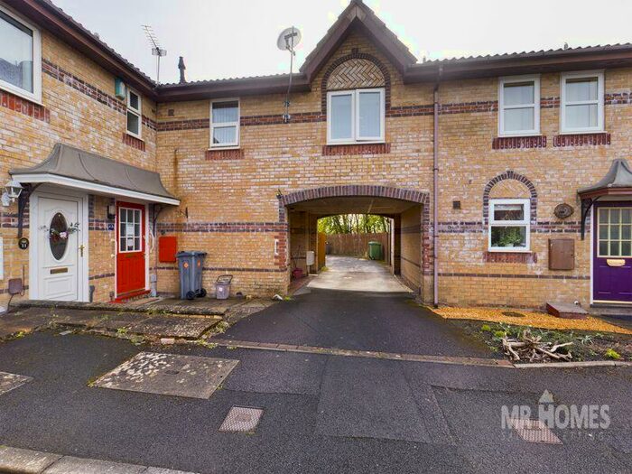1 Bedroom Maisonette For Sale In Blaise Place City Gardens Grangetown Cardiff, CF11