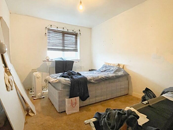 3 Bedroom Terraced House For Sale In Westbourne, Telford, TF7
