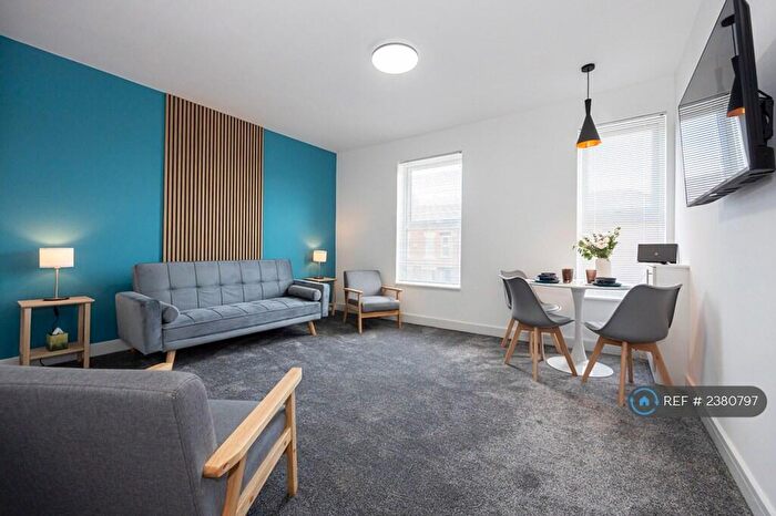 1 Bedroom Flat To Rent In Lightbowne Road, Manchester, M40