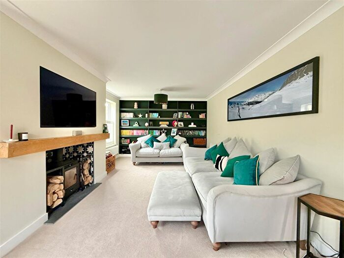 4 Bedroom Detached House For Sale In Plymstock, Plymouth, PL9