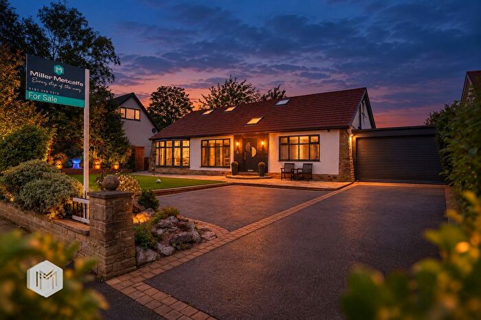 5 Bedroom Detached House For Sale In Mile Lane, Bury, BL8