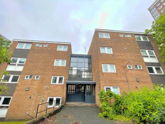 3 Bedroom Flat To Rent In Marlborough Grange, Leeds, LS1