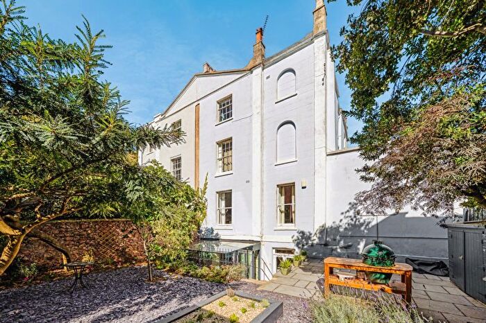 2 Bedroom Flat For Sale In Richmond Hill, Clifton, Bristol, BS8