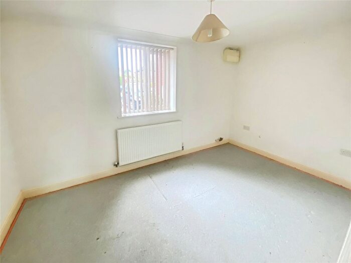 1 Bedroom Flat To Rent In Camp Hill Road, Nuneaton, Warwickshire, CV10