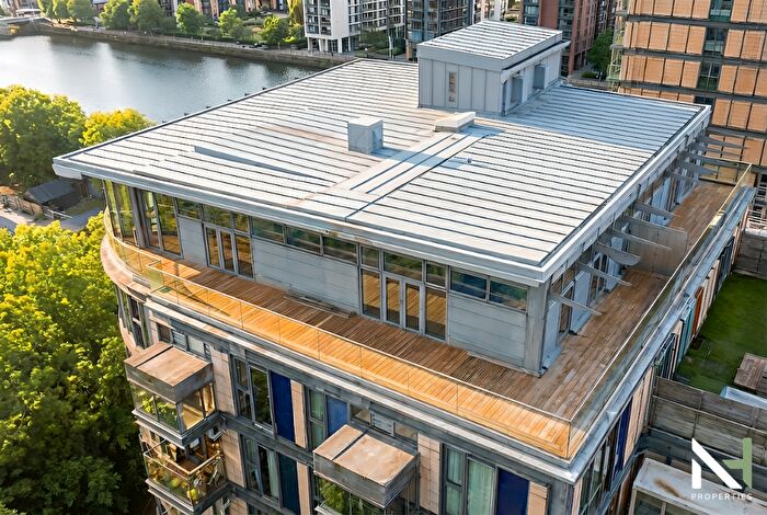 2 Bedroom Penthouse To Rent In Ability Place, Millharbour, Canary Wharf, E14