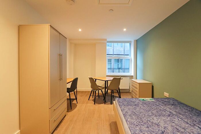 Studio To Rent In , Redcross Street, Bristol, BS2