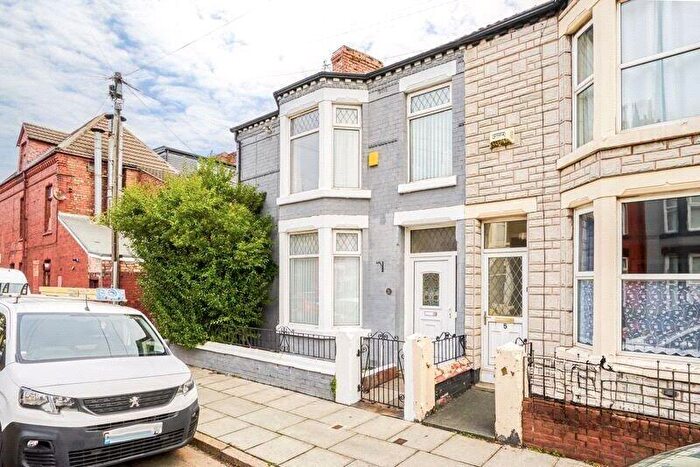 3 Bedroom End Of Terrace House For Sale In Cobham Avenue, Liverpool, Merseyside, L9