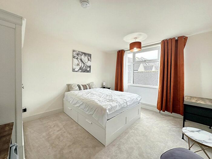 Studio To Rent In Room, Elsee Road, Rugby, CV21