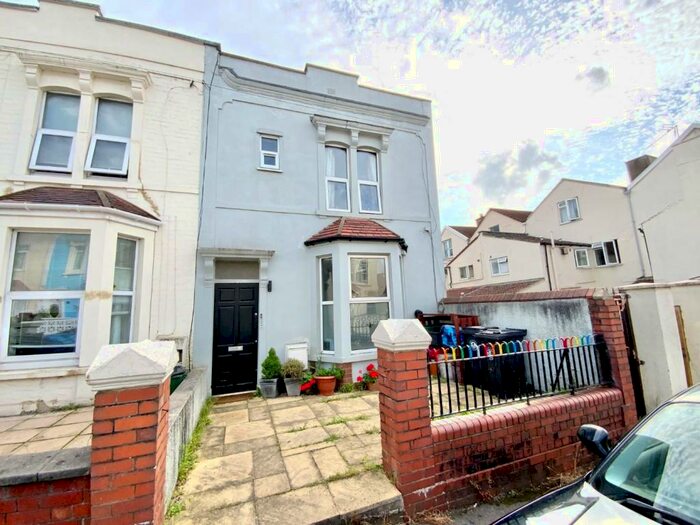1 Bedroom Flat To Rent In Glen Park, Eastville, Bristol, BS5