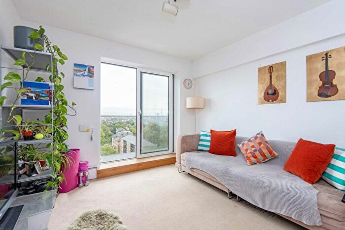 1 Bedroom Flat To Rent In Primrose Hill Road, Primose Hill, NW3