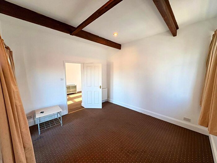 2 Bedroom Flat To Rent In Derby Street, Burton-on-Trent, Staffordshire, DE14