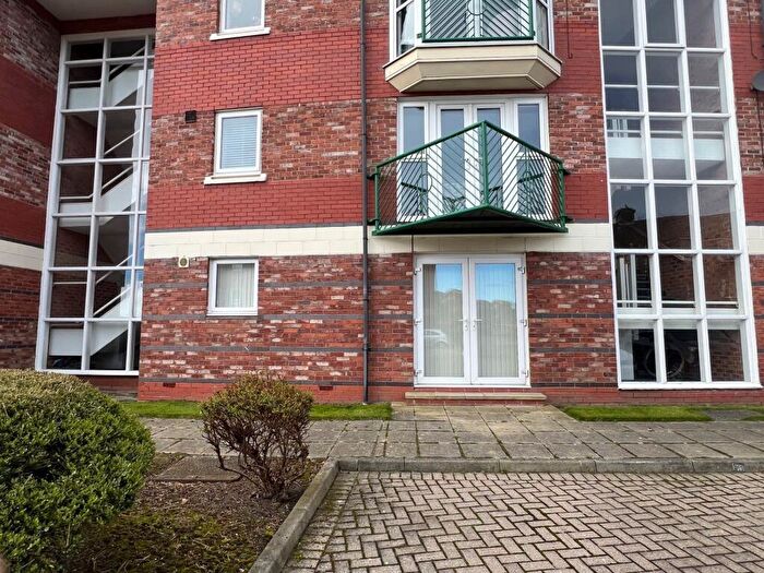 1 Bedroom Apartment For Sale In Rodney Close, Tynemouth, North Shields, Tyne And Wear, NE30