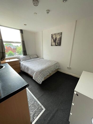 Studio To Rent In Edward Street, Dudley, DY1
