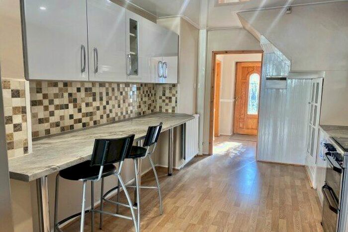 3 Bedroom Detached House To Rent In Broomhall Road, Manchester, M27