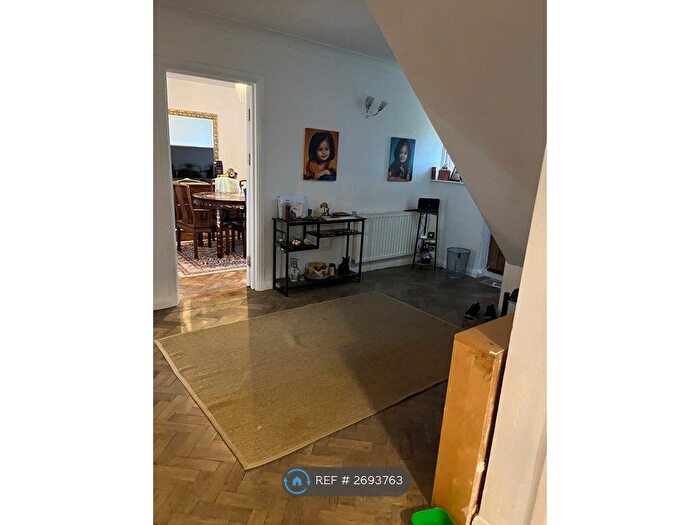 5 Bedroom Detached House To Rent In Ruden Way, Epsom, KT17