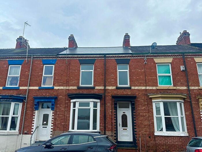 3 Bedroom Terraced House For Sale In Salisbury Terrace, Darlington, DL3
