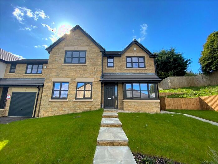 4 Bedroom Detached House To Rent In Attlee Close, Blackburn, Blackburn With Darwen, BB1