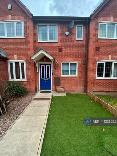 2 Bedroom Terraced House To Rent In Calderbeck Way, Manchester, M22