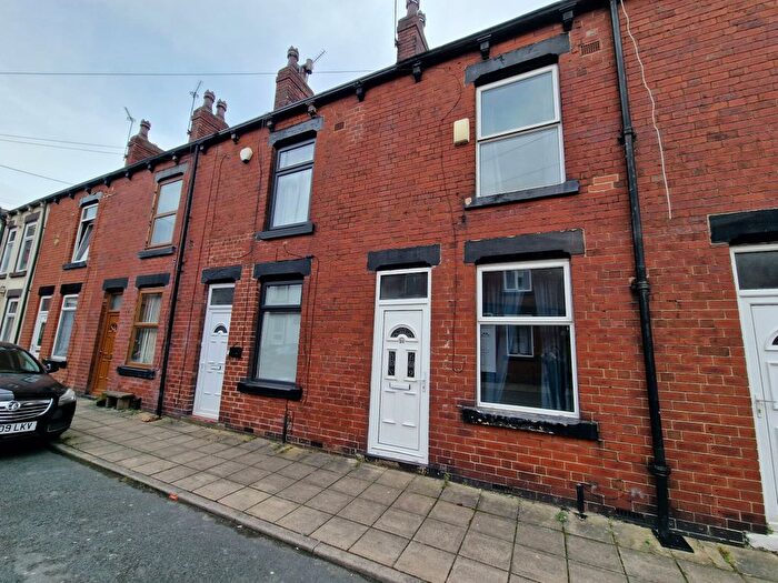 2 Bedroom Terraced House To Rent In Barden Place, Armley, Leeds, LS12
