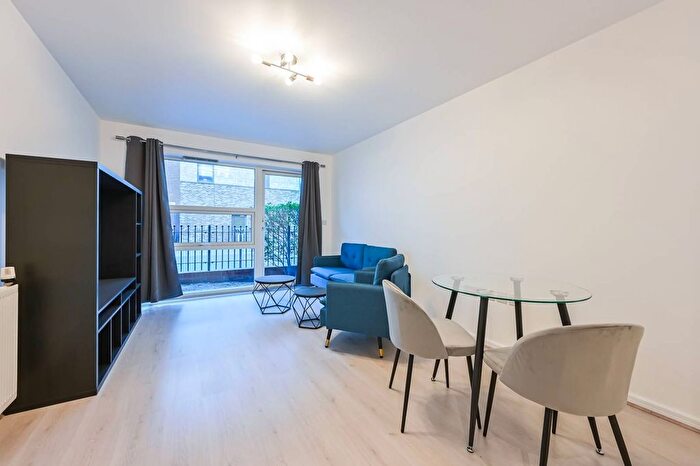 1 Bedroom Flat To Rent In Geoff Cade Way, Bow, London, E3