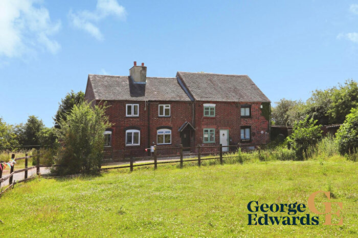 2 Bedroom Terraced House For Sale In Ashby Road, Measham, DE12