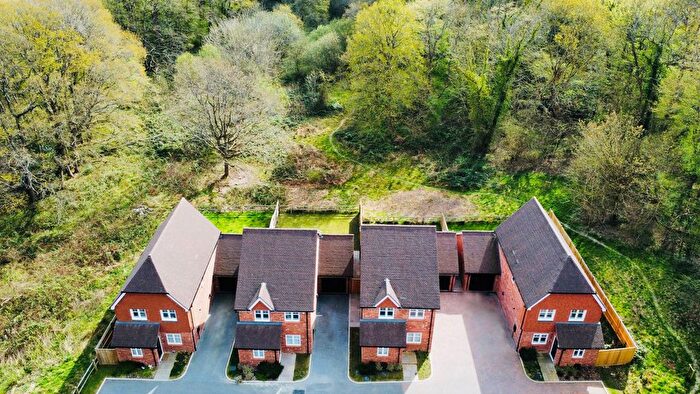 3 Bedroom Detached House For Sale In Merrifield Lane, Valebridge Road, RH15