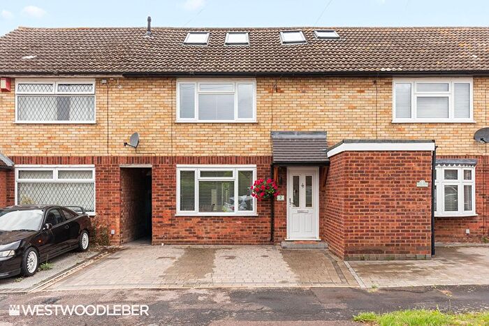 3 Bedroom Terraced House For Sale In Sells Road, Ware, SG12