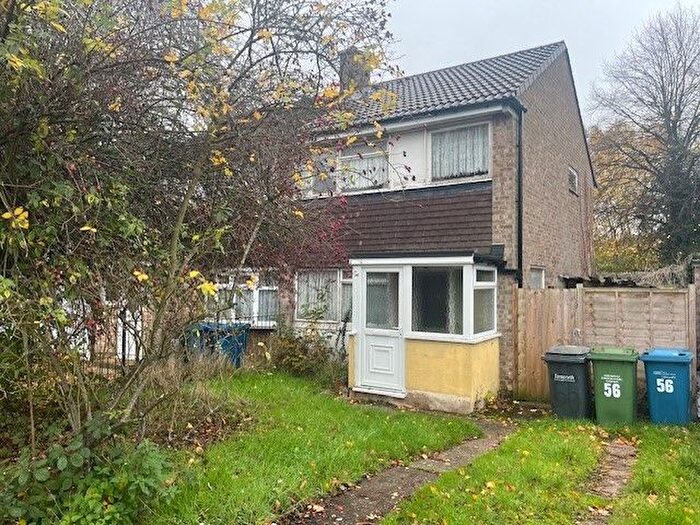 3 Bedroom Semi Detached House For Sale In Collett, Tamworth, B77