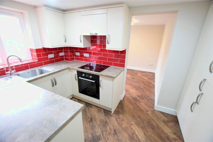 2 Bedroom Flat To Rent In Romney House, Blewburton Walk, Bracknell, Berkshire, RG12