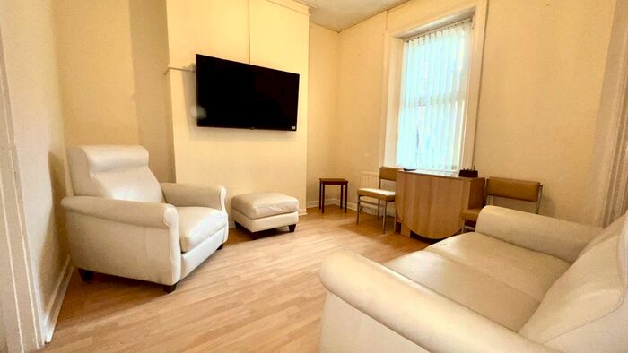 4 Bedroom Property To Rent In Tenth Avenue, Heaton, Newcastle Upon Tyne, NE6