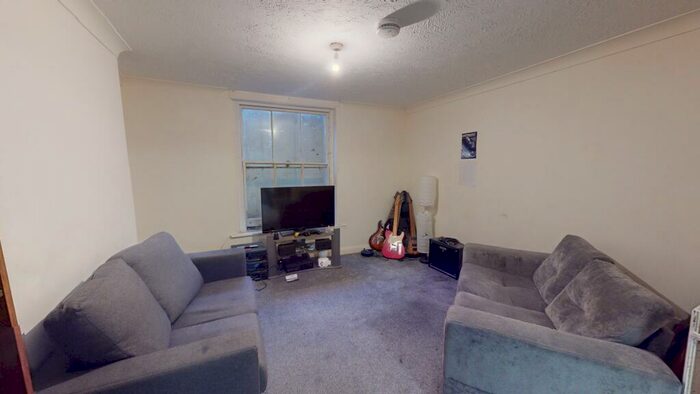 4 Bedroom Terraced House To Rent In Aberdeen Road, BN2