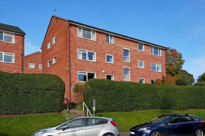 2 Bedroom Apartment To Rent In B Tapton Crescent Road, Sheffield, S10