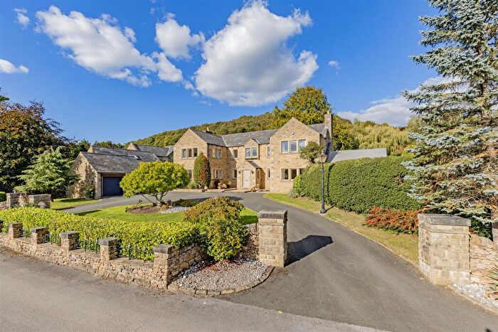 5 Bedroom Detached House For Sale In The Park, Two Dales, Matlock, DE4