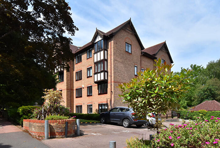 1 Bedroom Flat For Sale In Durham Avenue Bromley, BR2