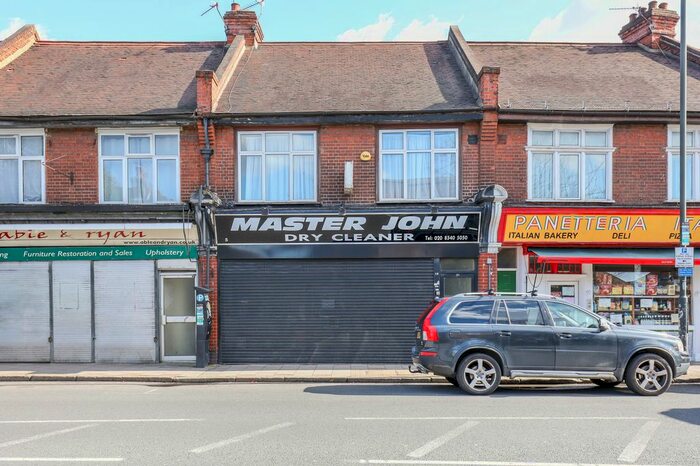 2 Bedroom Maisonette To Rent In Merton Park Parade, London, SW19