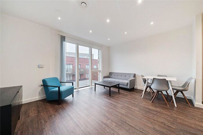 1 Bedroom Apartment To Rent In Shackleton Way, London, E16