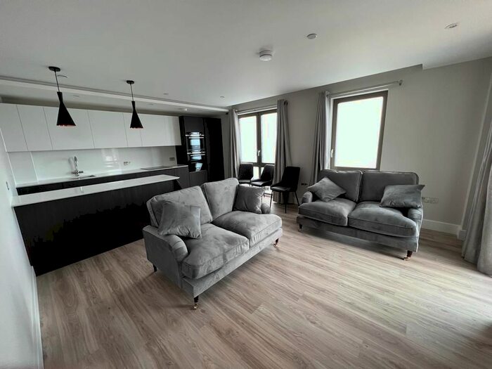 1 Bedroom Flat To Rent In Edna Road, London, SW20