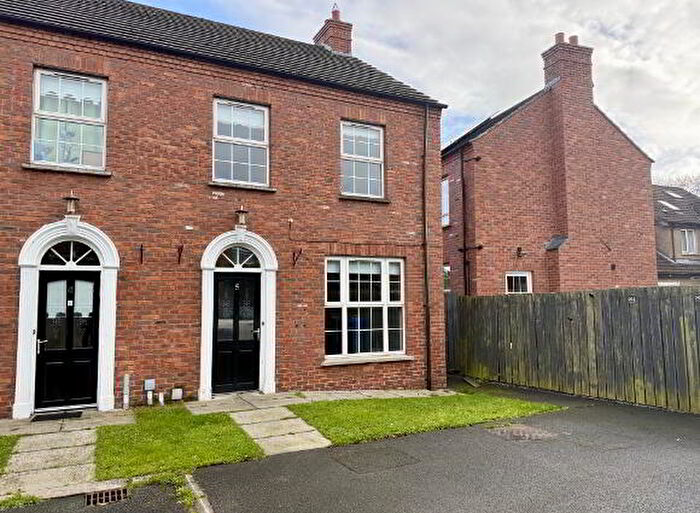 3 Bedroom Semi-detached Villas For Sale In Berkley Manor, Crumlin, BT29