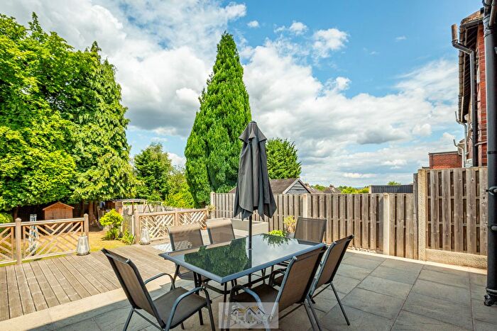 2 Bedroom Semi-Detached House For Sale In Stanage Rise, Sheffield, S12