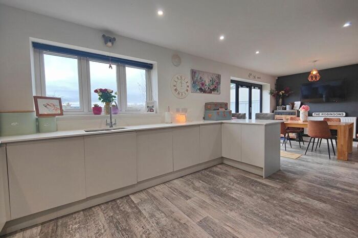 4 Bedroom Detached House For Sale In Briarlea Road, Nether Kellet, LA6