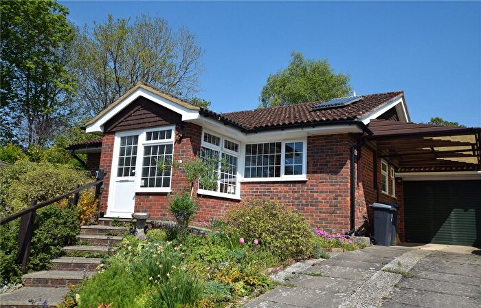 2 Bedroom Bungalow To Rent In Maple Close, Alresford, Hampshire, SO24