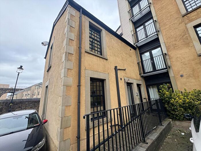 1 Bedroom Flat For Sale In River Street, Lancaster, LA1