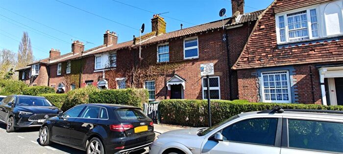 2 Bedroom Terraced House To Rent In Bedwell Road, Tottenham, N17
