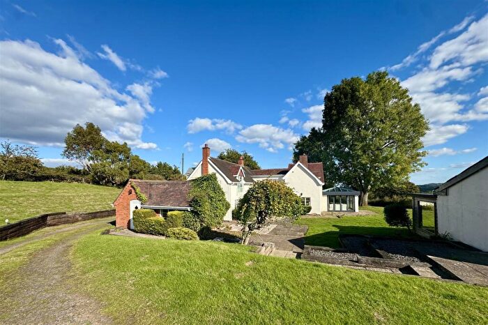 5 Bedroom Detached House To Rent In Walton Hill, Clent, Stourbridge, DY9